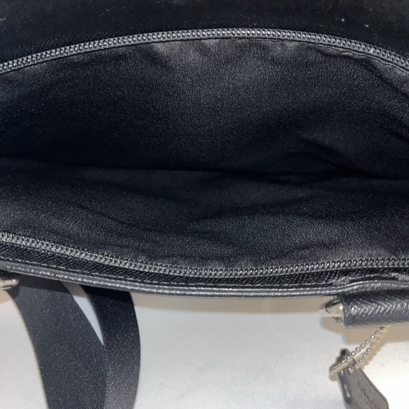 Coach Metropolitan Black Slim Briefcase Handbag
Saffiano Leather EUC - Picture 5 of 13